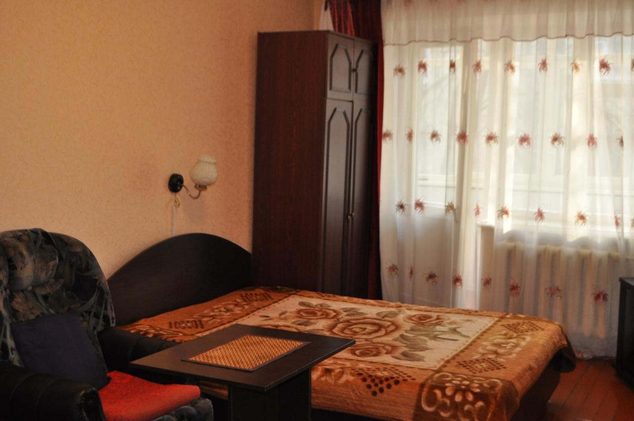 Apartment For Rent Reasonable Price クレメンチューク エクステリア 写真